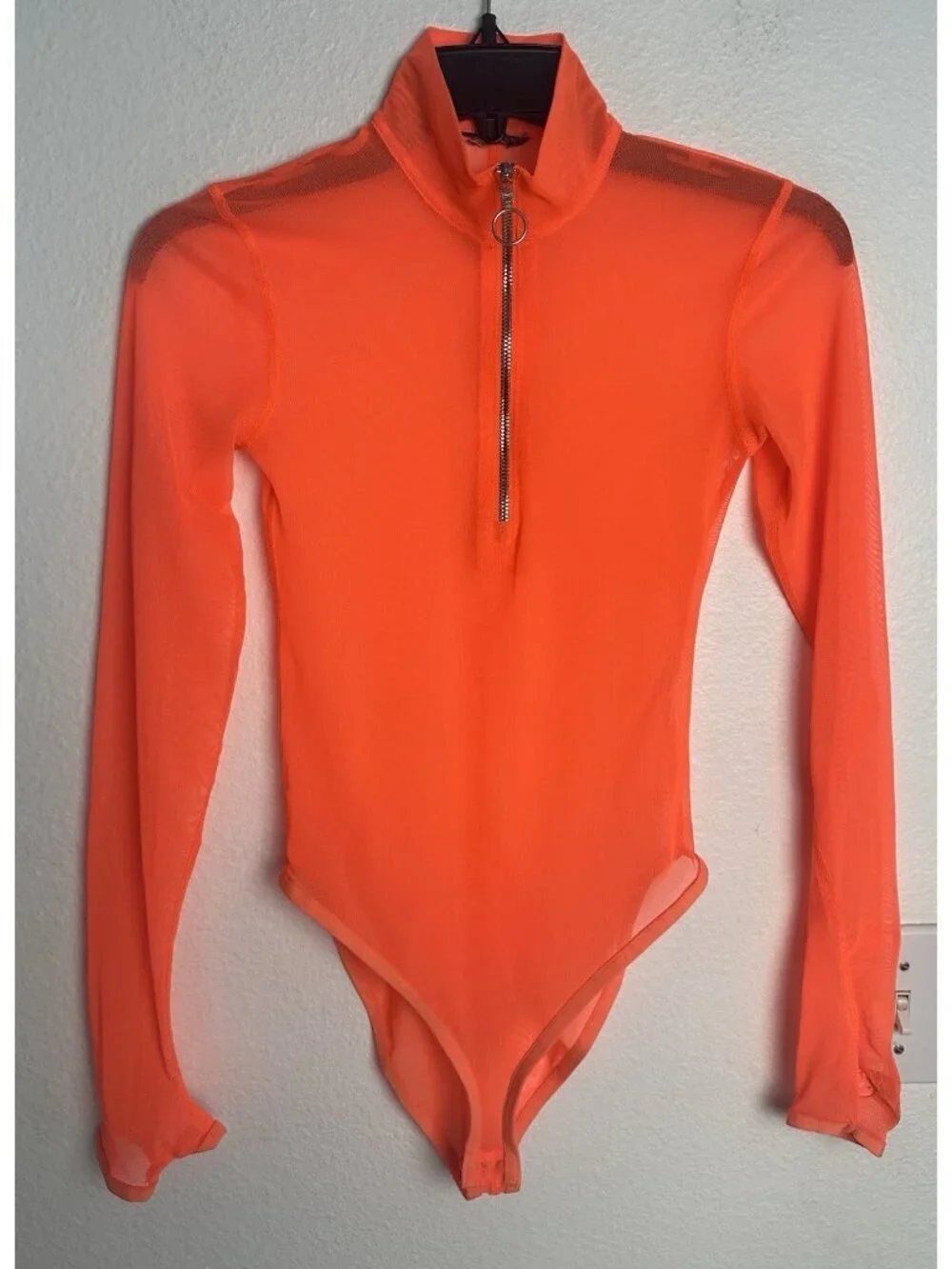 NIKE ICON CLASH MESH WOMEN’S BODYSUIT ORANGE